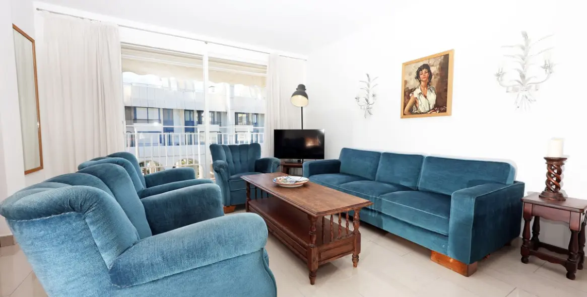 Venta de apartamento en planta media en Marbella 3