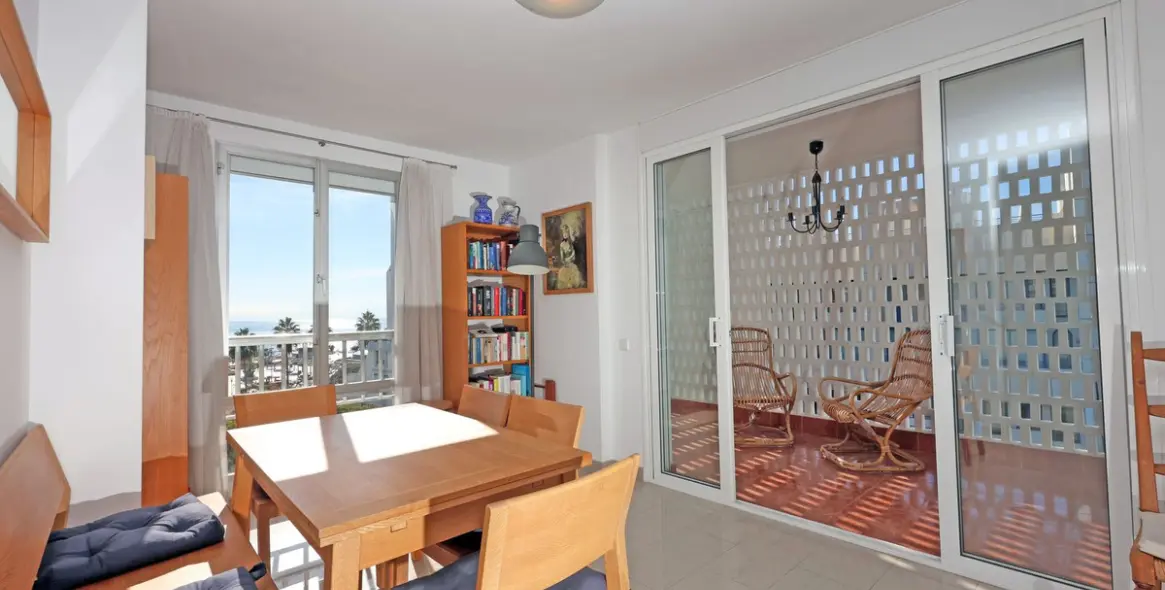 Venta de apartamento en planta media en Marbella 16