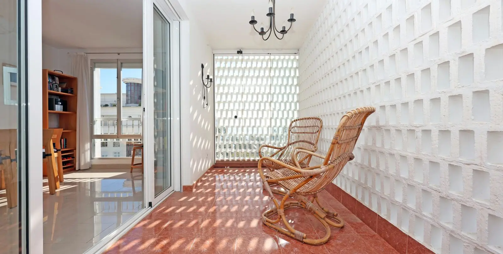 Sale of middle floor apartment in Marbella 7