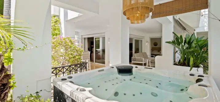 Venta de apartamento en planta baja en Marbella 4