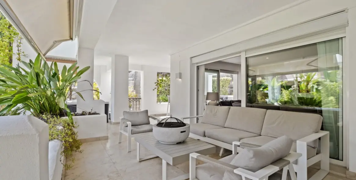 Venta de apartamento en planta baja en Marbella 6