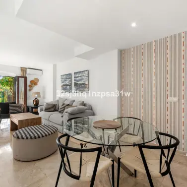 Venta de adosado en Estepona