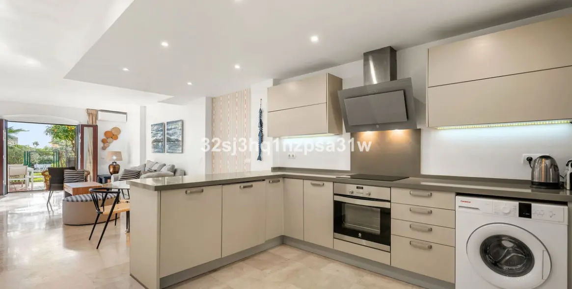 Продажа таунхауса в Estepona 7