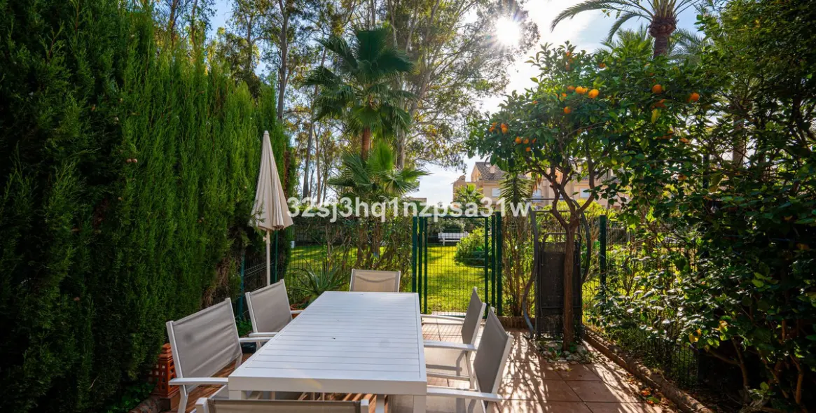 Продажа таунхауса в Estepona 16