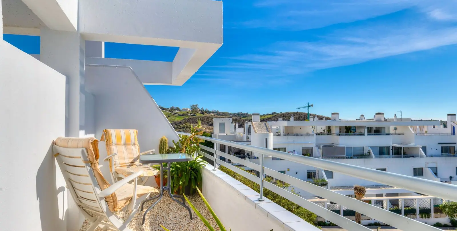 Sale of penthouse duplex in La Cala Golf 22