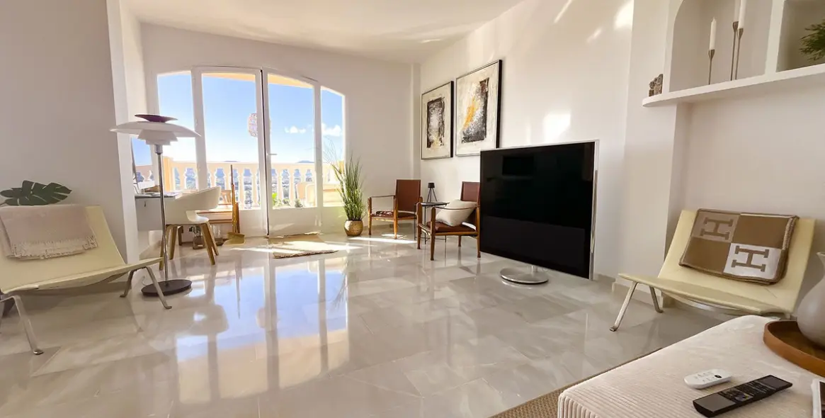 Продажа  отдельно стоящей виллы в Mijas Golf 12