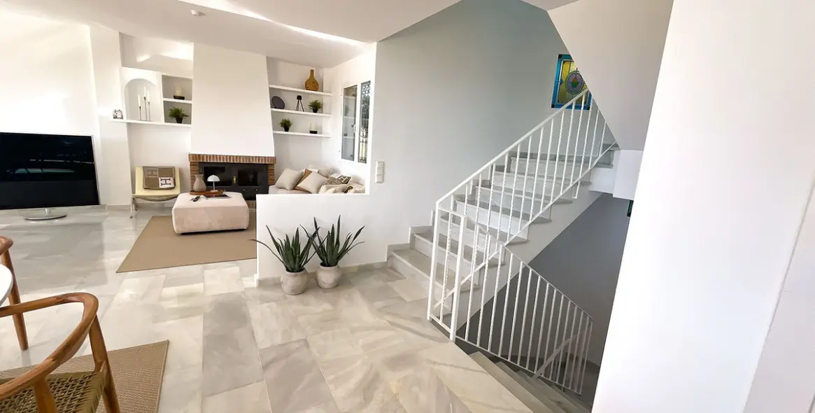 Продажа  отдельно стоящей виллы в Mijas Golf 14