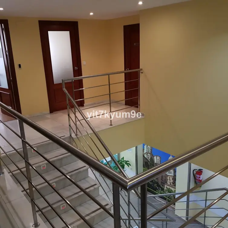 Alquiler a largo plazo de local comercial en Málaga Centro