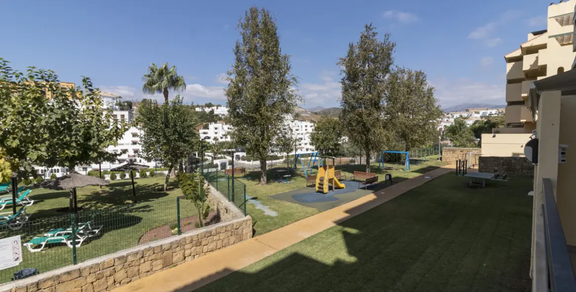 Продажа апартаментов на среднем этаже в Selwo 2