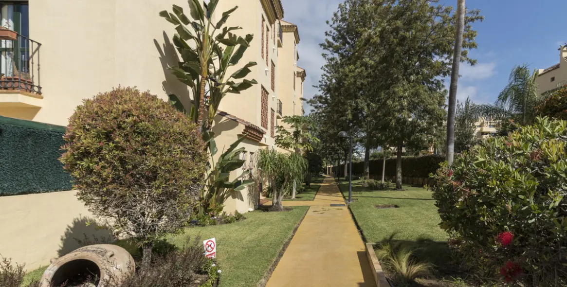 Продажа апартаментов на среднем этаже в Selwo 8