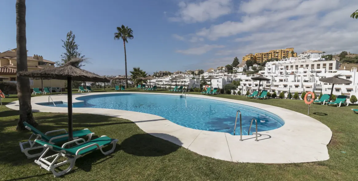 Продажа апартаментов на среднем этаже в Selwo 9