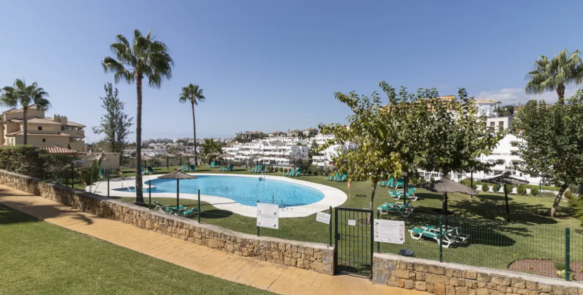 Продажа апартаментов на среднем этаже в Selwo 12