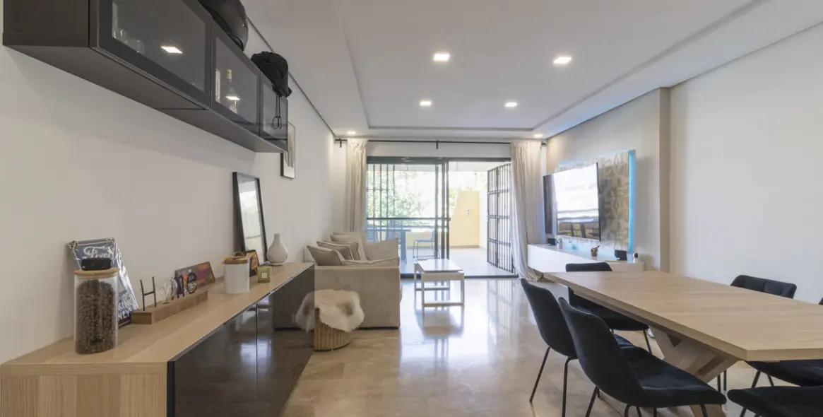 Продажа апартаментов на среднем этаже в Selwo 13