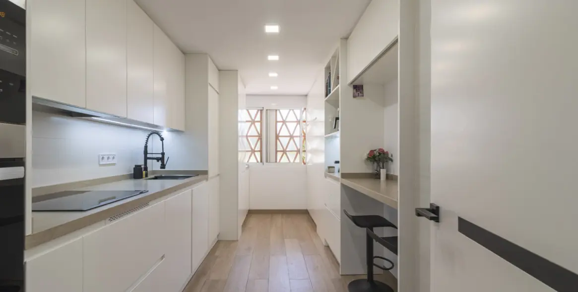 Продажа апартаментов на среднем этаже в Selwo 18