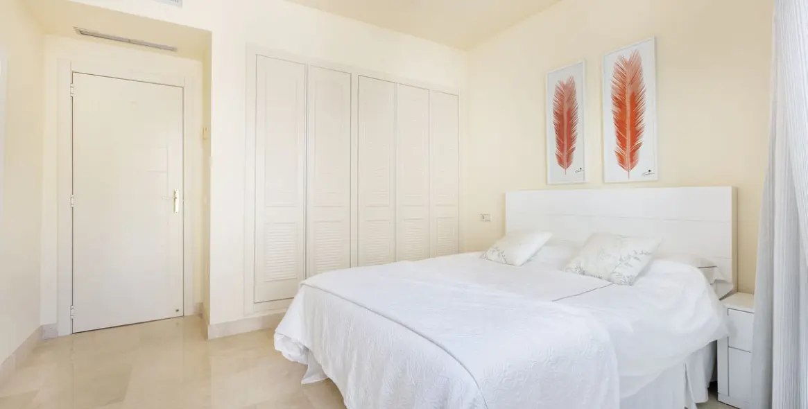 Sale of penthouse duplex in Benahavís 14