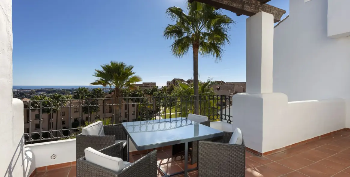 Sale of penthouse duplex in Benahavís 22