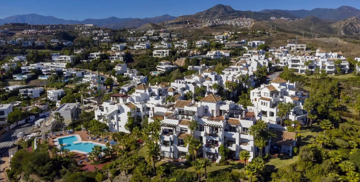 Sale of penthouse duplex in Benahavís 33