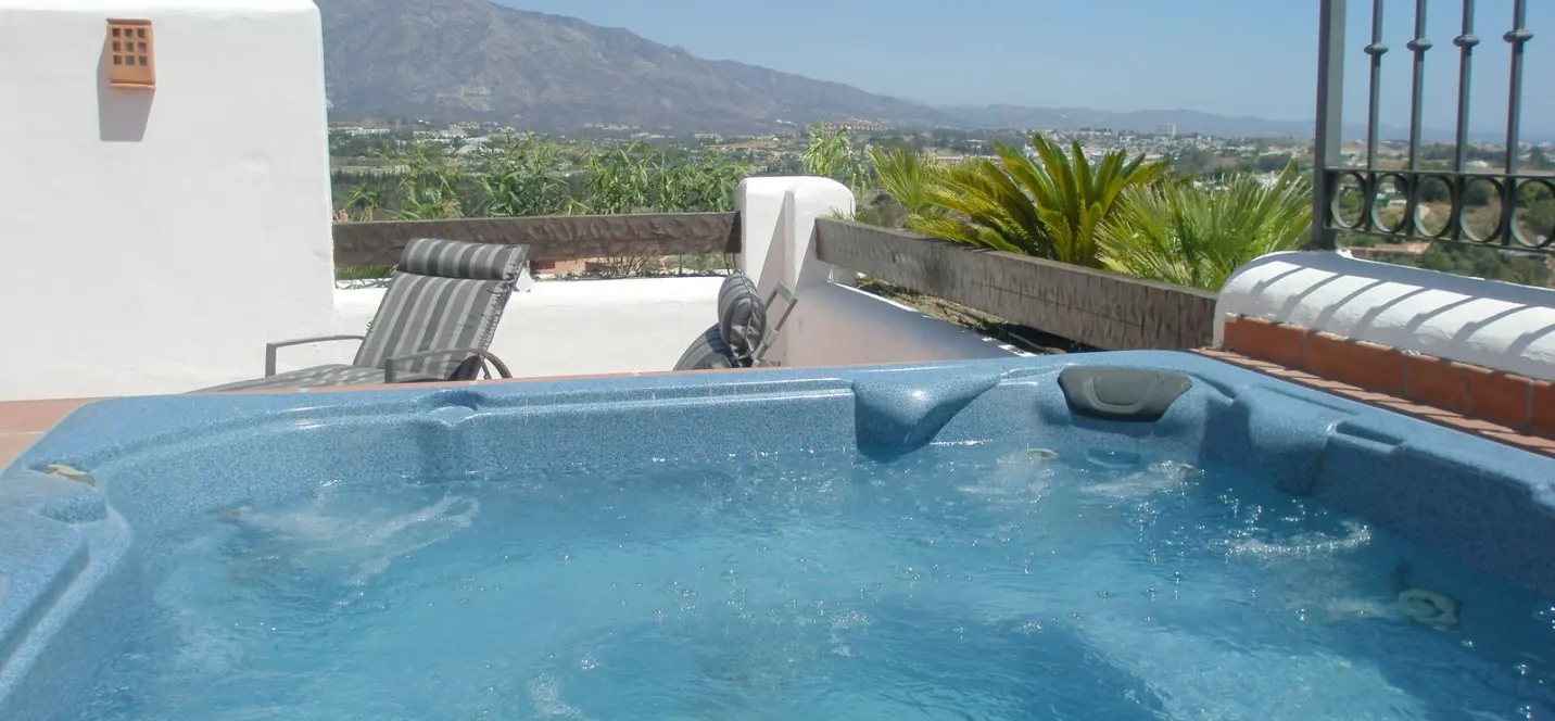 Sale of penthouse duplex in Benahavís 3