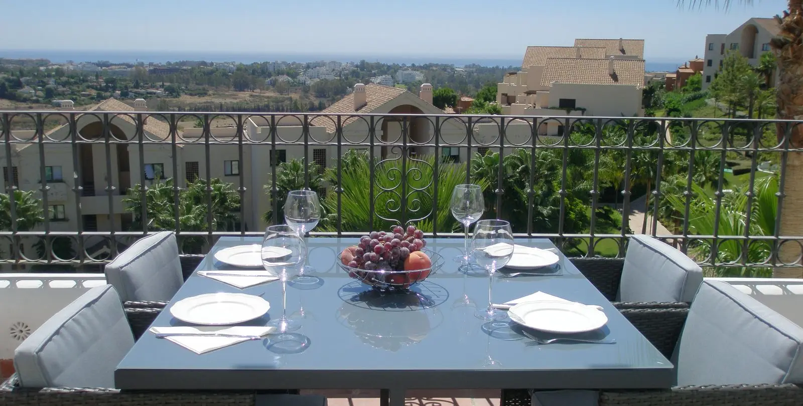 Sale of penthouse duplex in Benahavís 6