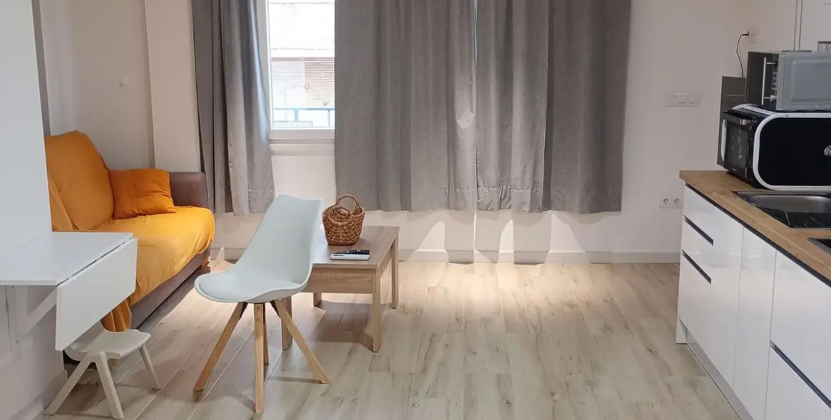 Sale of penthouse in La Trinidad 2