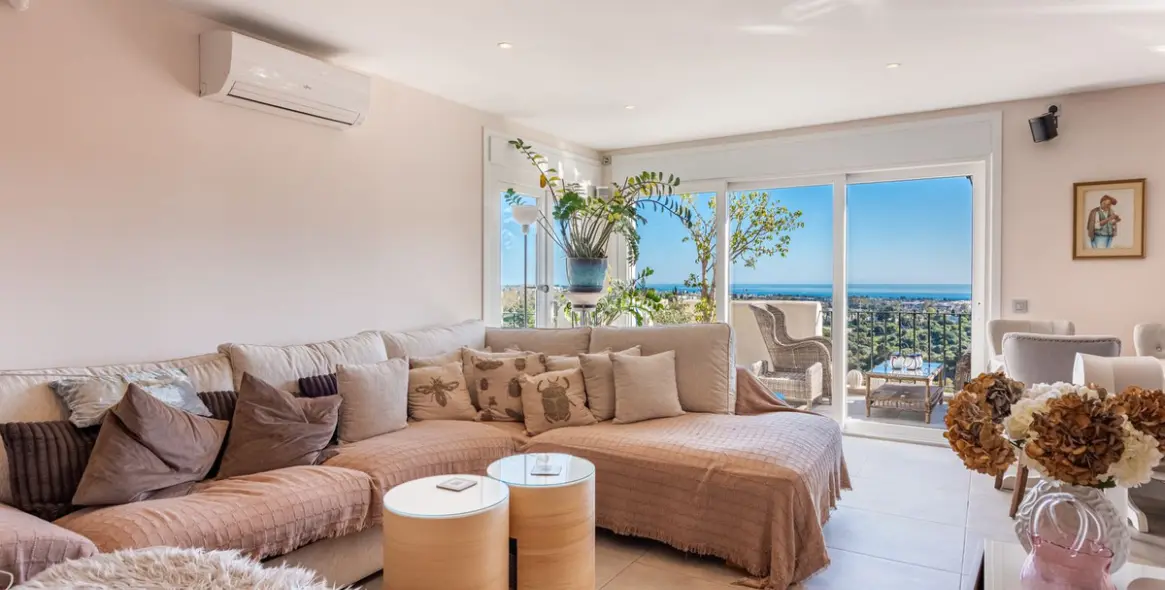 Продажа пентхауса в Los Almendros 7