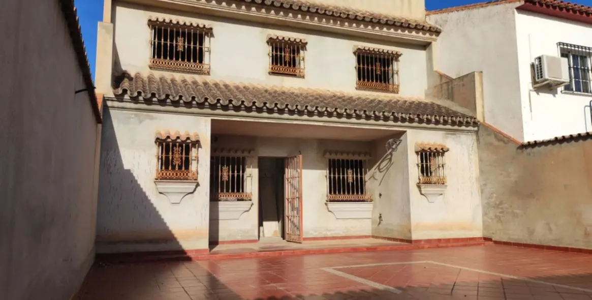 Sale of townhouse in Fuengirola 3