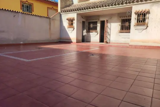 Image 7 thumb