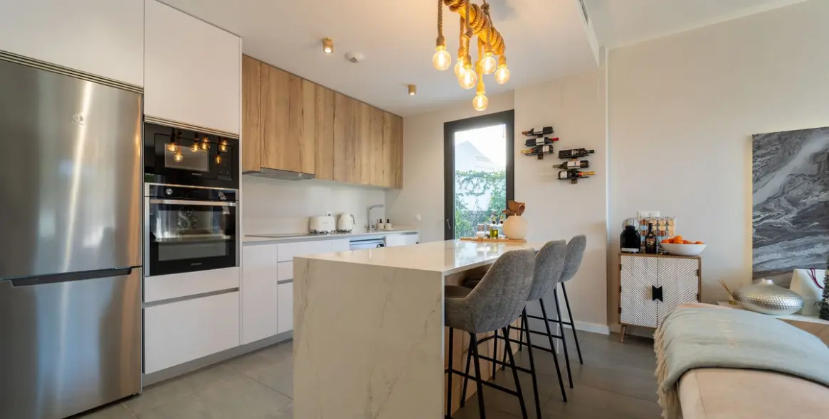 Sale of semi-detached house in Riviera del Sol 11