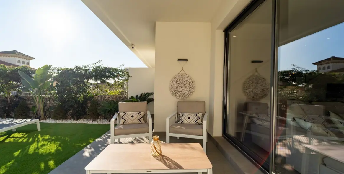 Продажа дома на две семьи в Riviera del Sol 23