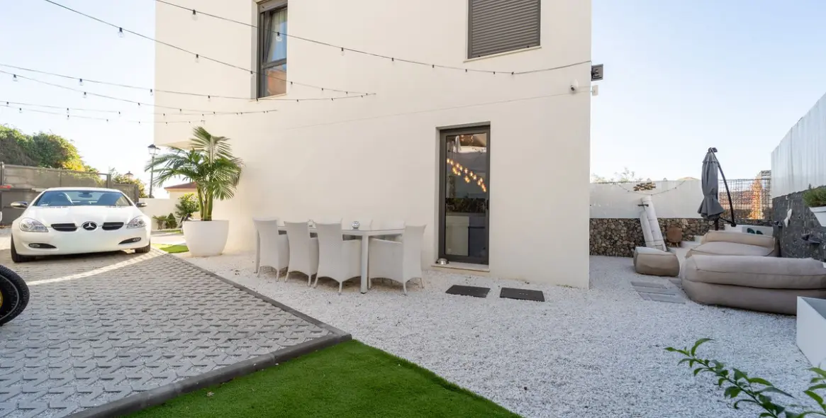 Продажа дома на две семьи в Riviera del Sol 26