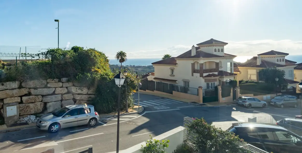 Продажа дома на две семьи в Riviera del Sol 36