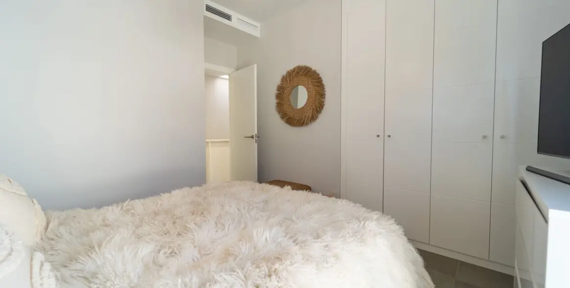 Продажа дома на две семьи в Riviera del Sol 45