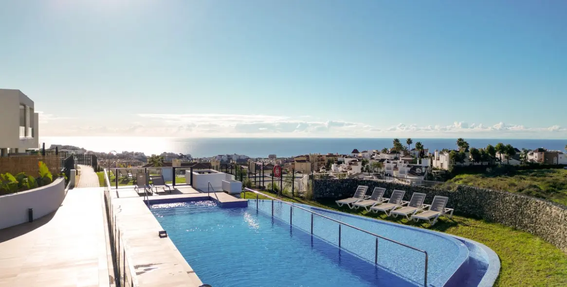 Продажа дома на две семьи в Riviera del Sol 59