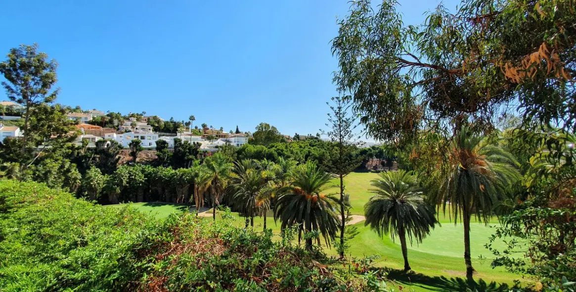 Sale of penthouse in Benalmadena Costa 42