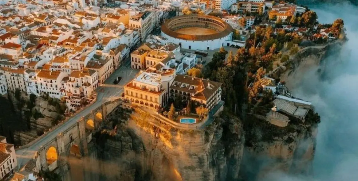 Venta de parcela residencial en Ronda 2