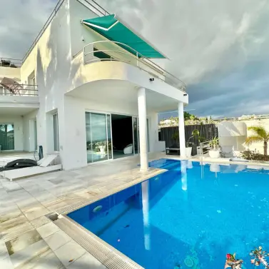 Продажа  отдельно стоящей виллы в Benahavís