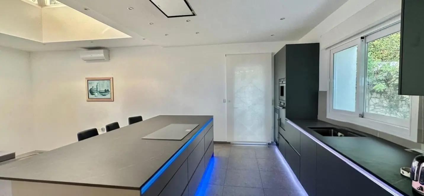 Sale of detached villa in Benahavís 4