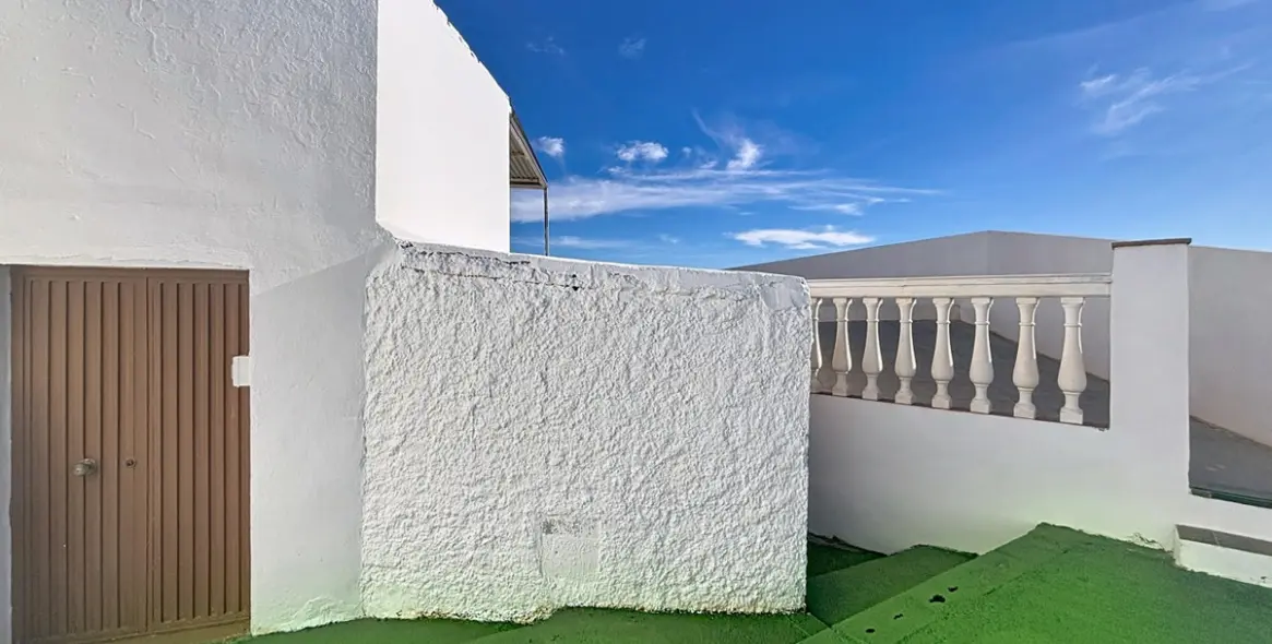 Продажа  жилого участка в Macharaviaya 8