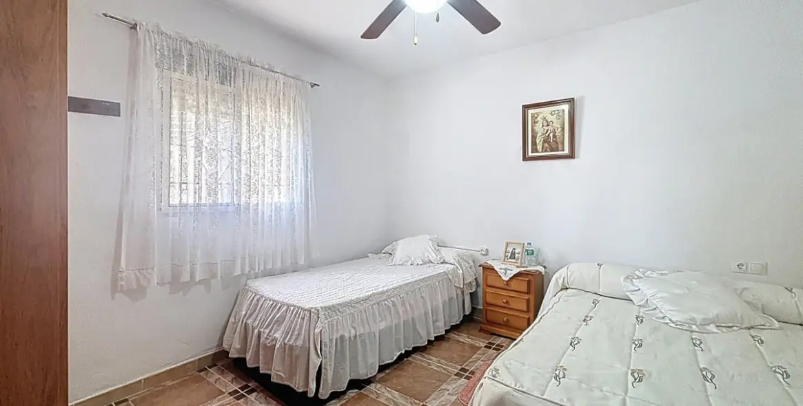 Продажа  жилого участка в Macharaviaya 16