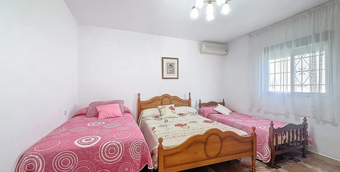 Продажа  жилого участка в Macharaviaya 22