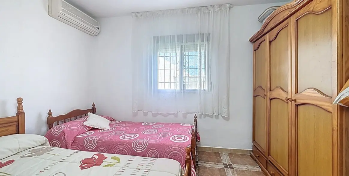 Продажа  жилого участка в Macharaviaya 23