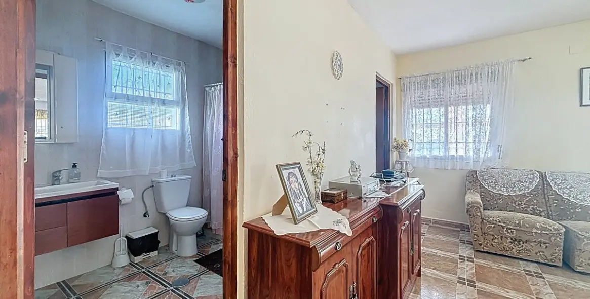 Продажа  жилого участка в Macharaviaya 24