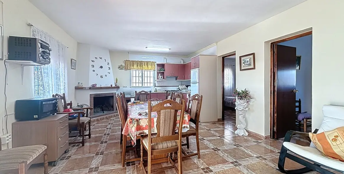 Продажа  жилого участка в Macharaviaya 29