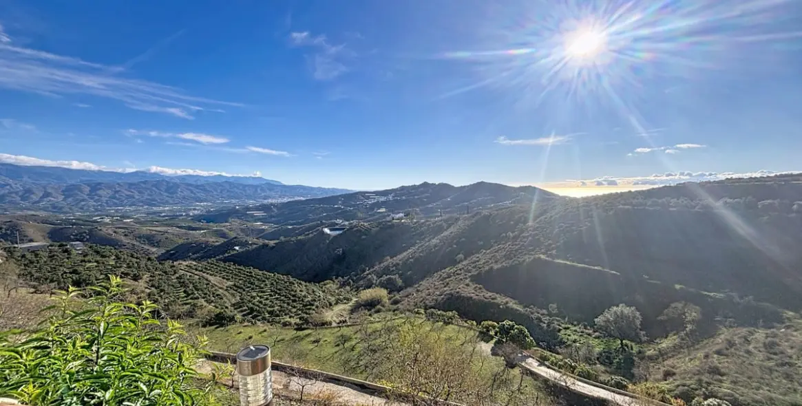 Продажа  жилого участка в Macharaviaya 45