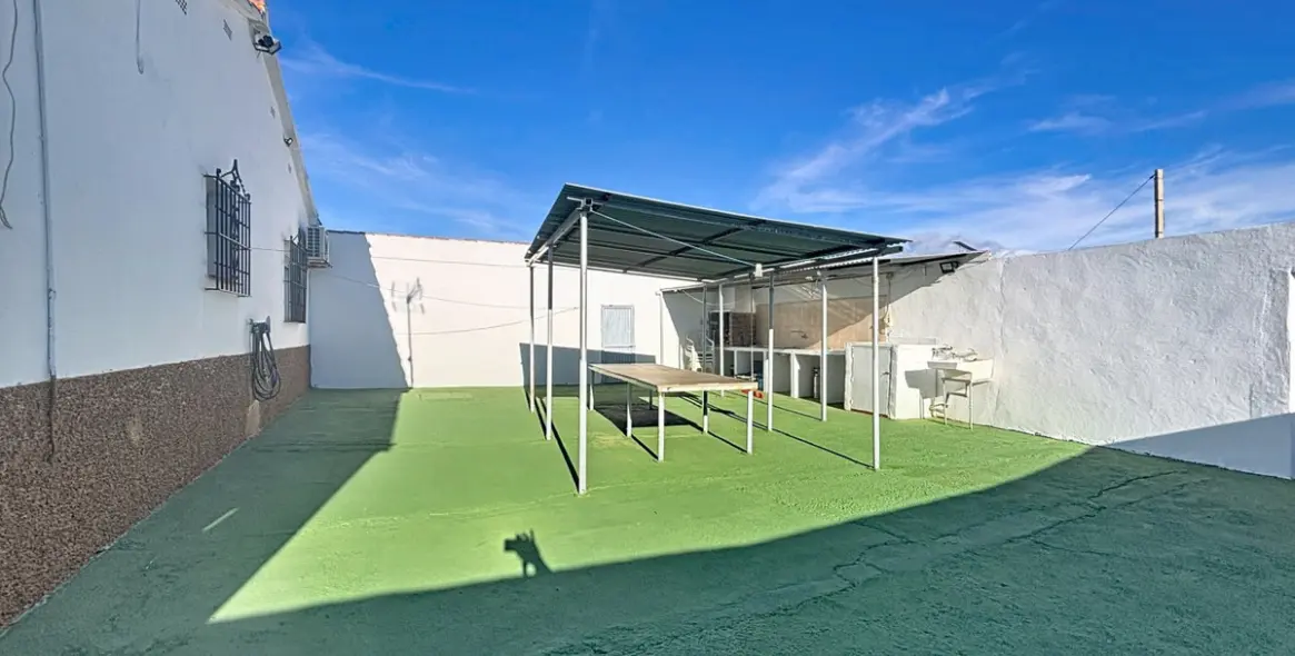 Продажа  жилого участка в Macharaviaya 50