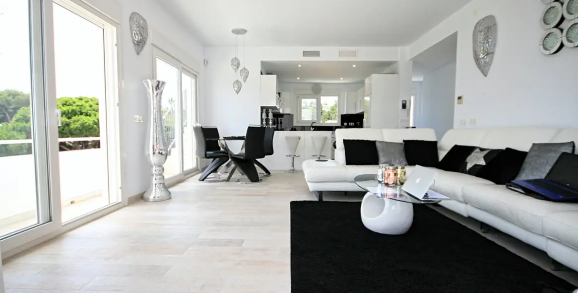 Продажа  отдельно стоящей виллы в La Cala de Mijas 9