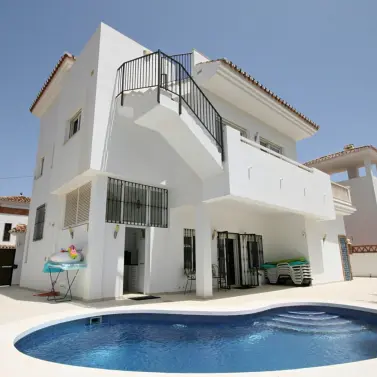 Sale of detached villa in La Cala de Mijas
