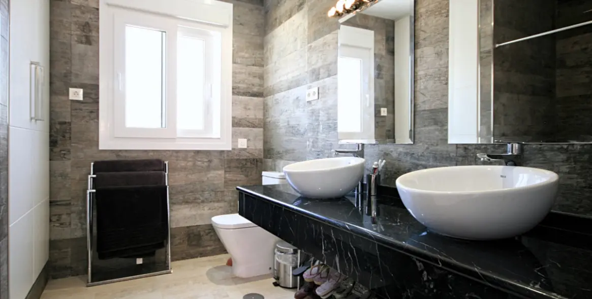 Sale of detached villa in La Cala de Mijas 14