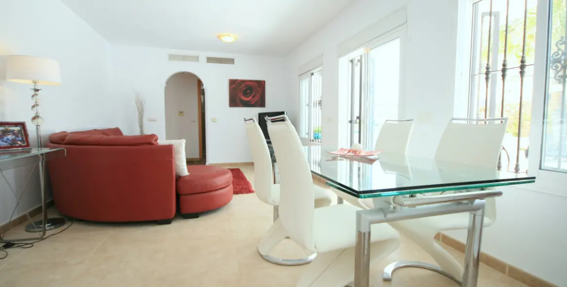 Sale of detached villa in La Cala de Mijas 16