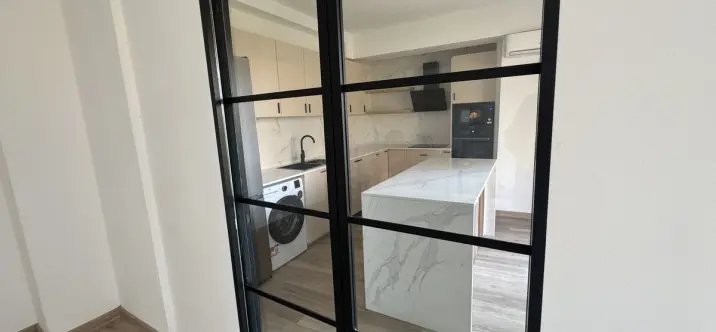 Продажа апартаментов на среднем этаже в Málaga Centro 0